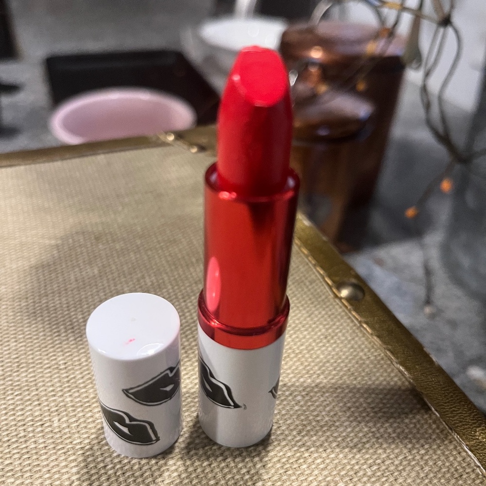 Smashbox Lipstick